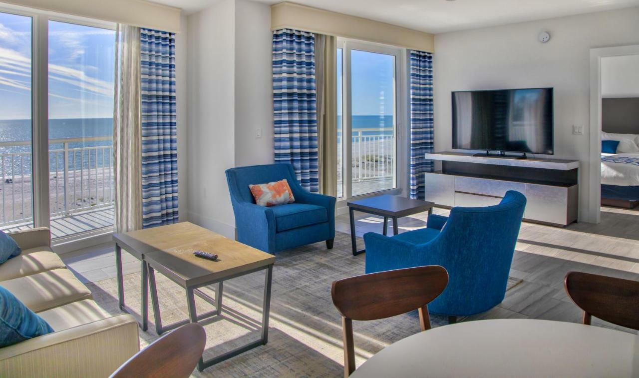 Provident Oceana Beachfront Suites Сейнт Пийт Бийч Екстериор снимка